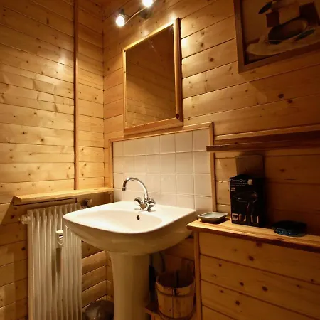 Cosy Pour 4 Pers A Chamrousse, Balcon Sud Pres Des Pistes - Fr-1-340-209 Apartment Chamrousse