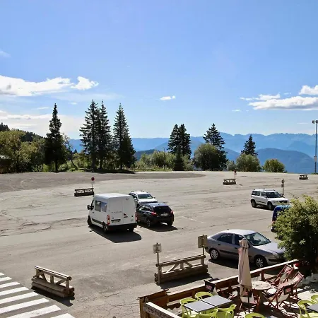 Cosy Pour 4 Pers A Chamrousse, Balcon Sud Pres Des Pistes - Fr-1-340-209 Apartment