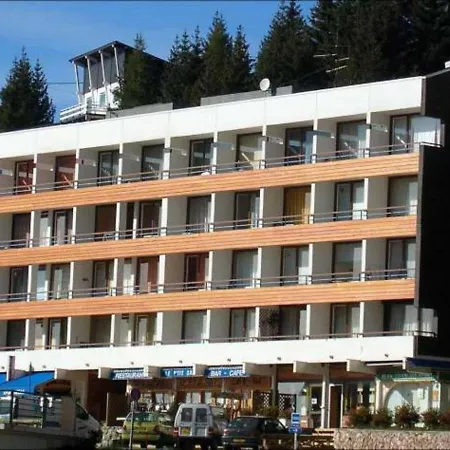 Cosy Pour 4 Pers A Chamrousse, Balcon Sud Pres Des Pistes - Fr-1-340-209 *